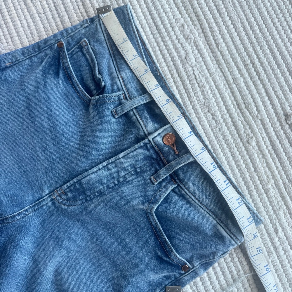 Express High Rise Skinny Jeans 4R Stretch Blue Raw Hem Distressed - Picture 7 of 8